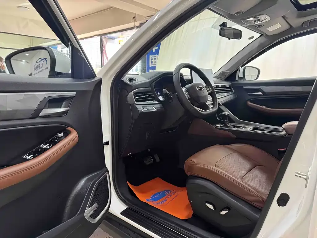Geely Vision X6 2022 из CN, фото 3