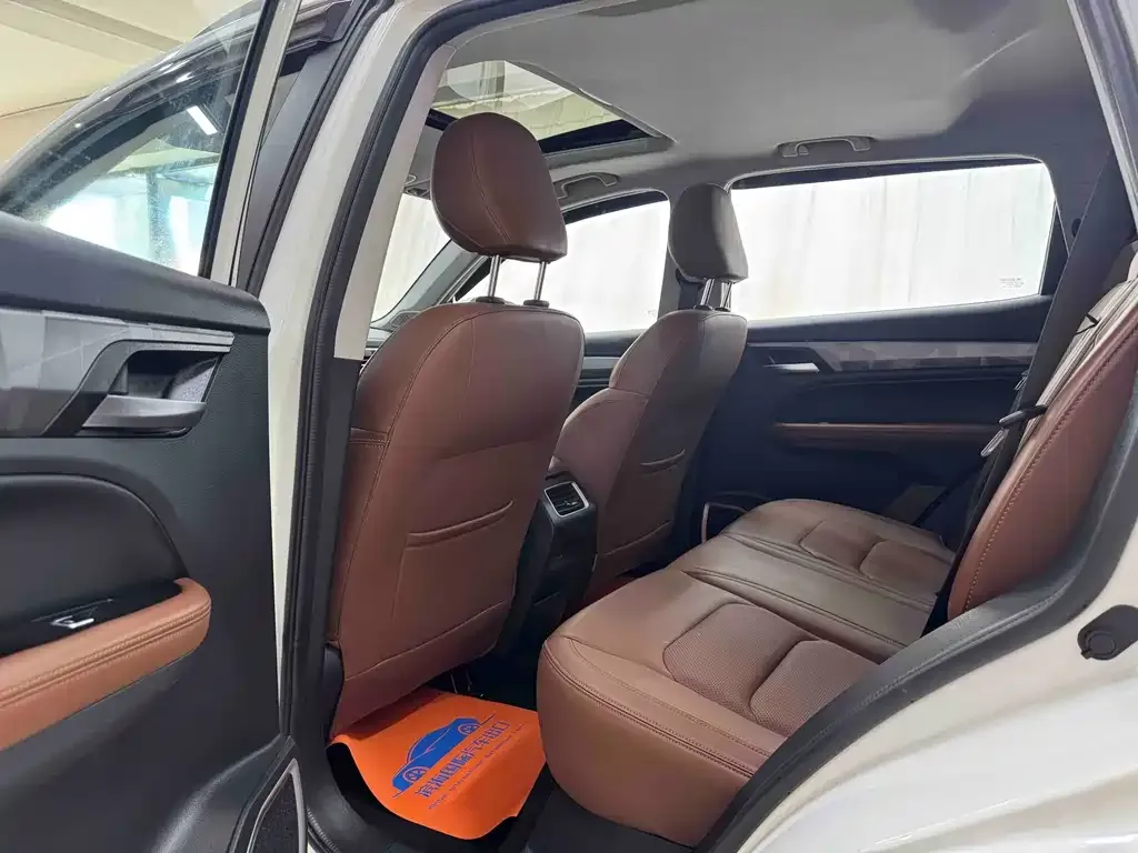 Geely Vision X6 2022 из CN, фото 4