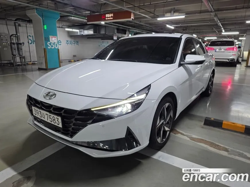 Hyundai AVANTE — фото 1