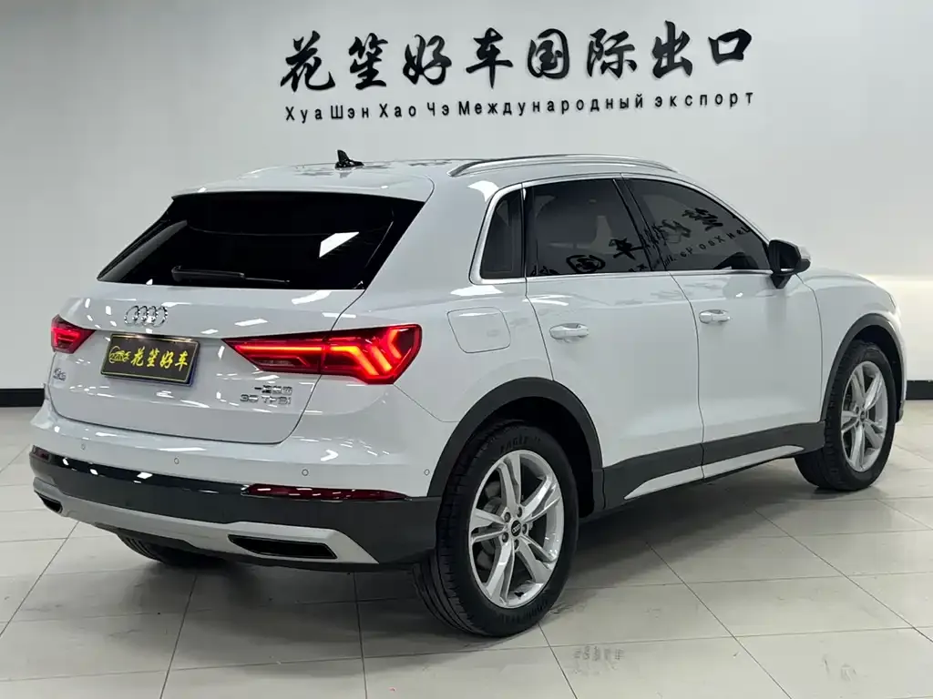 Audi Q3 — фото 2