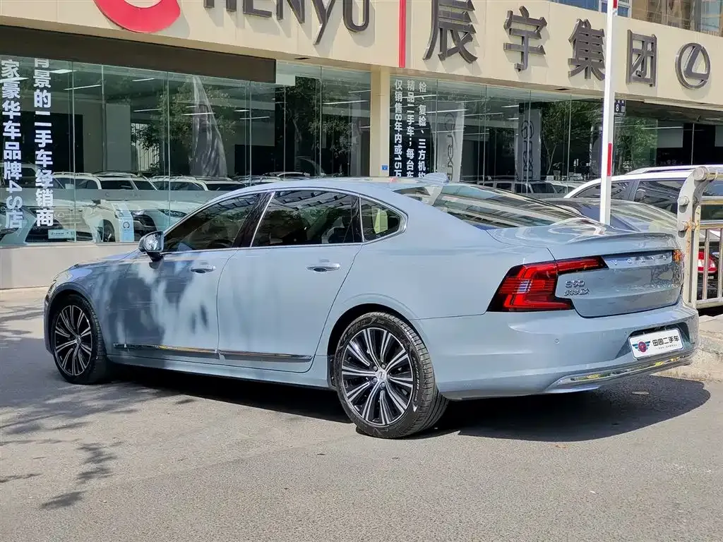 Volvo S90 — фото 6
