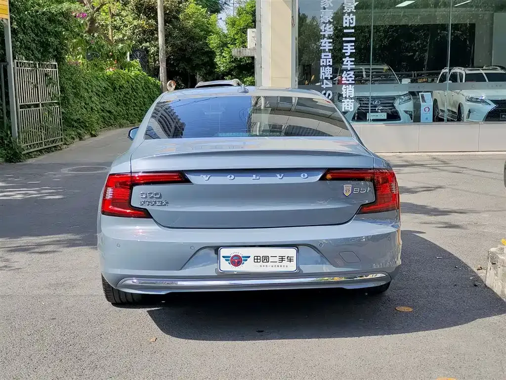 Volvo S90 — фото 7