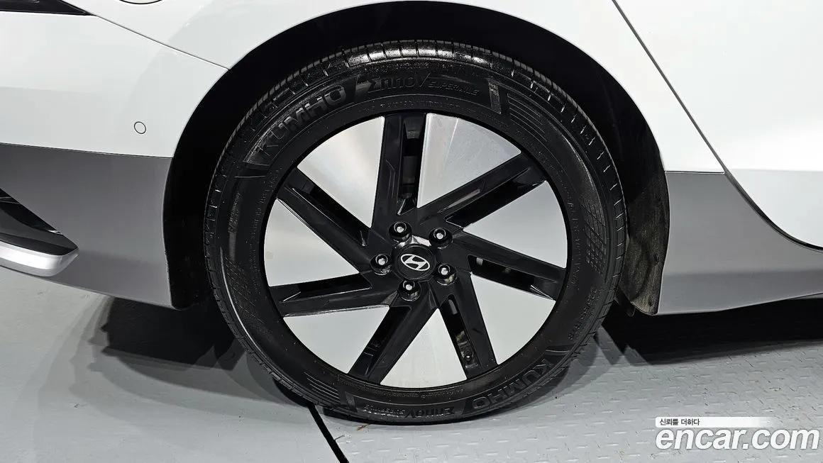 Hyundai Ioniq6 — фото 7