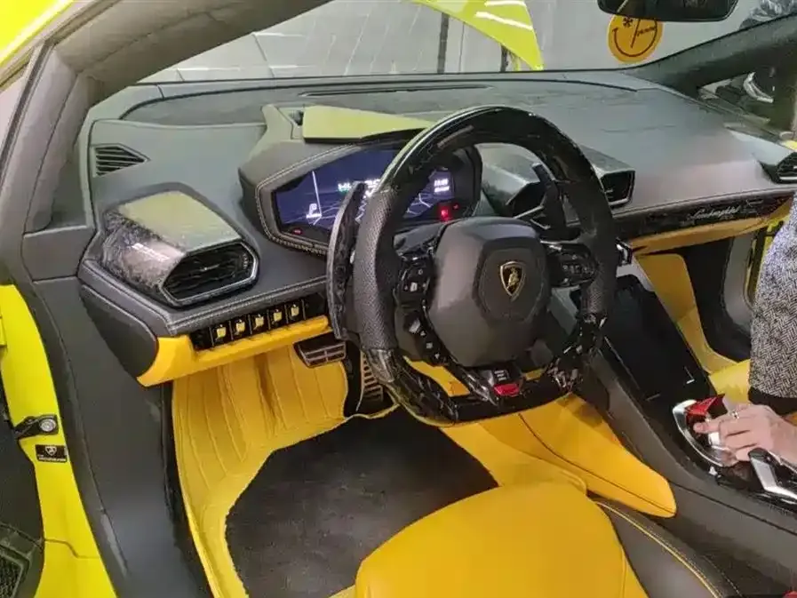 Lamborghini Huracan 2021 из CN, фото 5