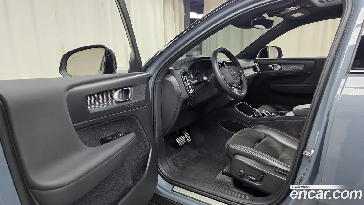 Volvo XC40 2022 из KR, фото 6