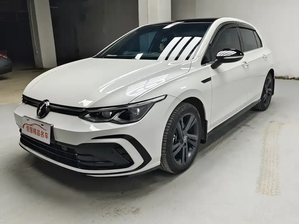 Volkswagen Golf 2022 из CN, фото 1