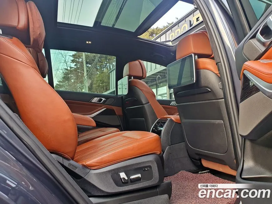 BMW X7 2021 из KR, фото 6