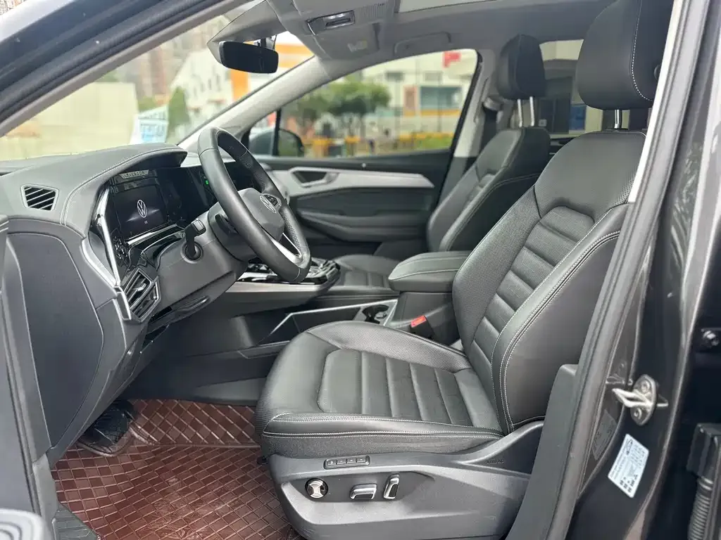 Volkswagen Talagon 2023 из CN, фото 3