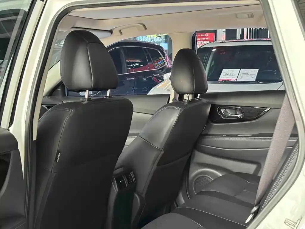 Nissan X-Trail 2024 из CN, фото 4