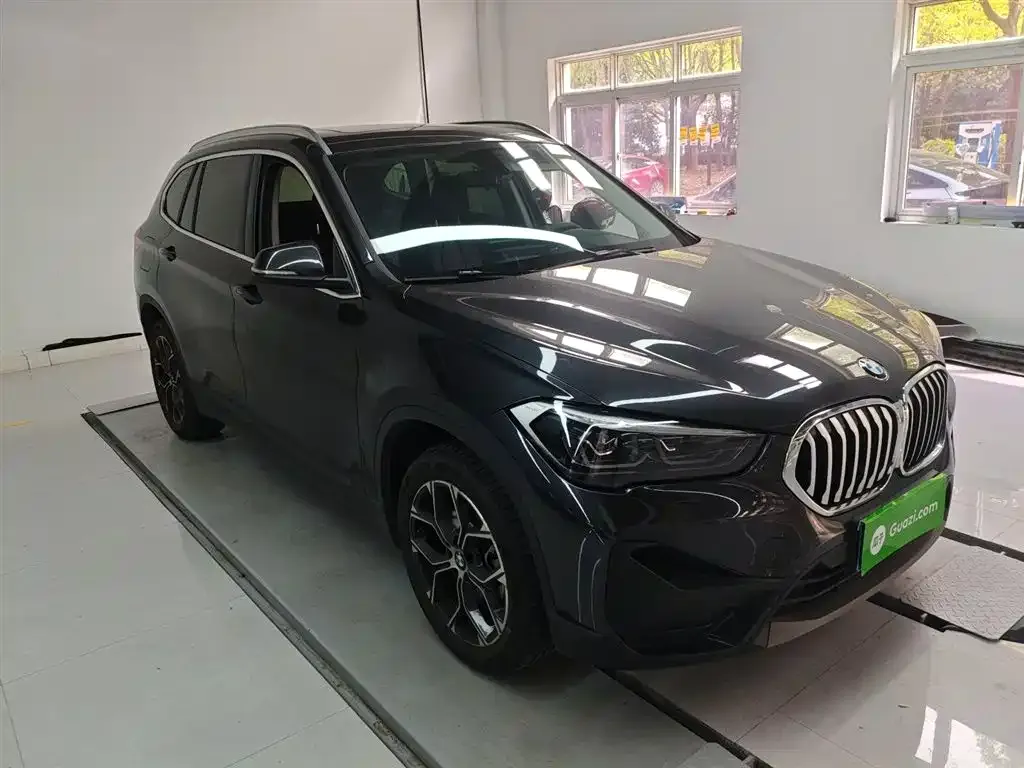 BMW X1 — фото 4