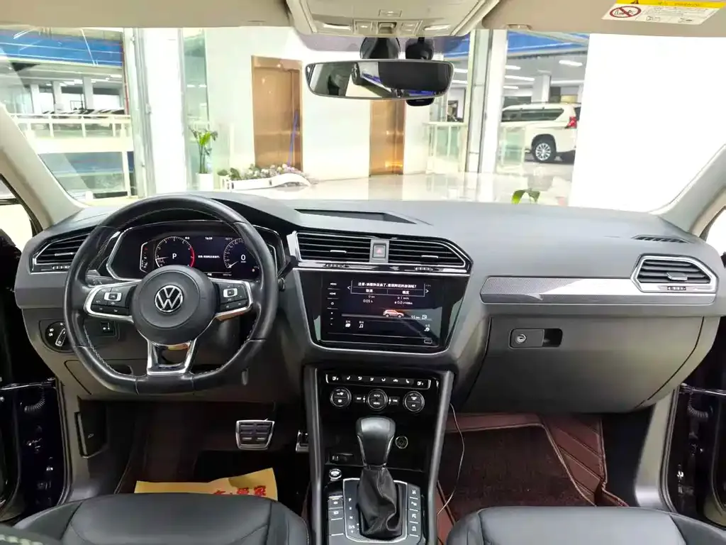 Volkswagen Tiguan L 2021 из CN, фото 3