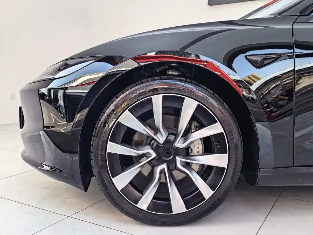 Tesla Model 3 2023 из CN, фото 8