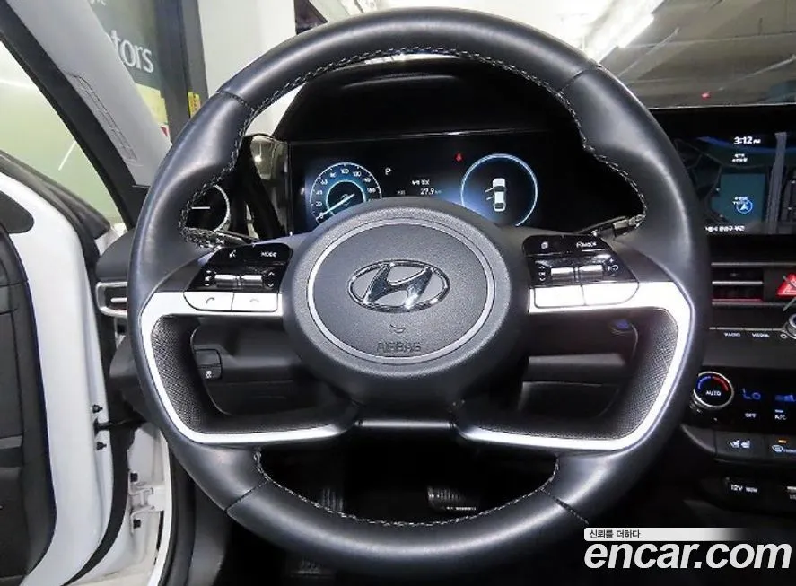 Hyundai AVANTE — фото 5