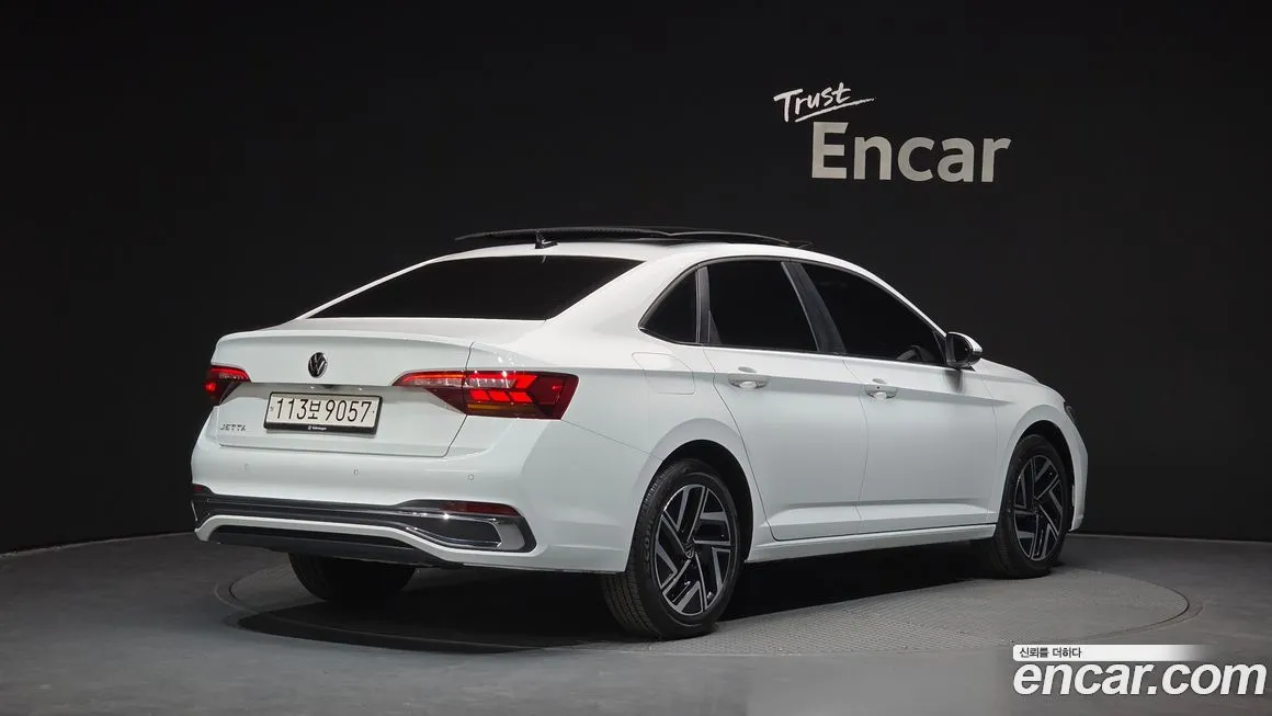 Volkswagen Jetta 2024 из KR, фото 3