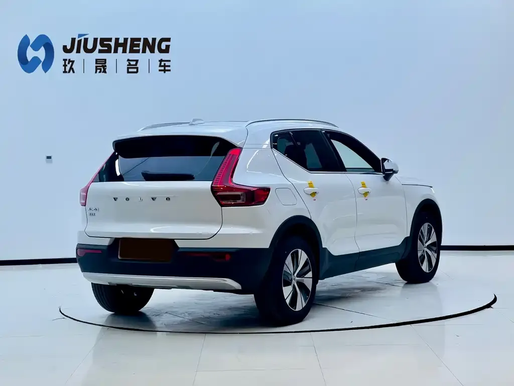 Volvo XC40 2023 из CN, фото 8