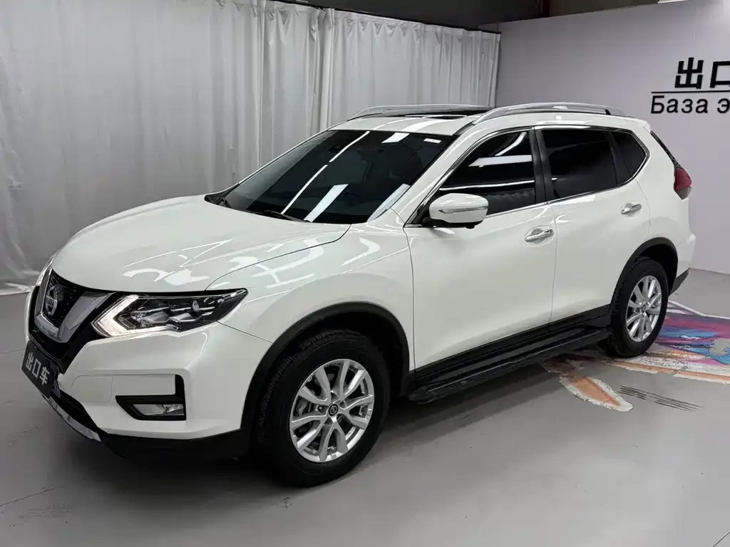 Nissan X-Trail 2022 из CN, фото 1