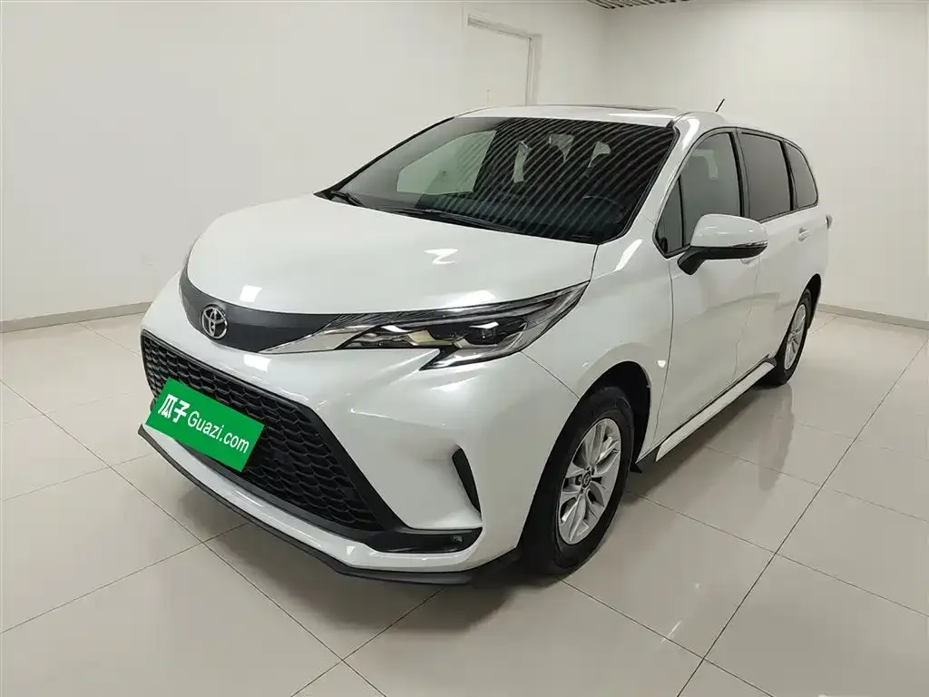 Toyota Granvia 2025 из CN, фото 1