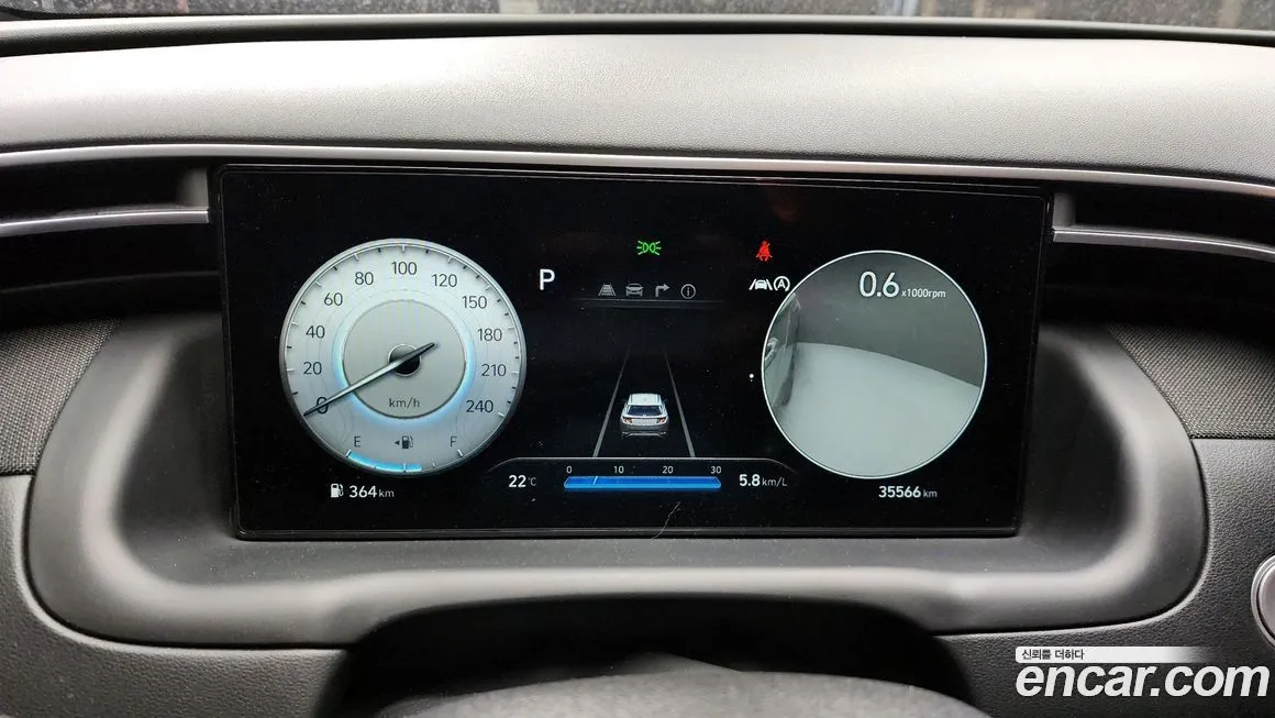 Hyundai Tucson 2021 из KR, фото 2