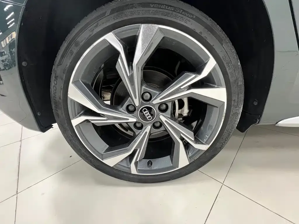 Audi A3 2022 из CN, фото 6