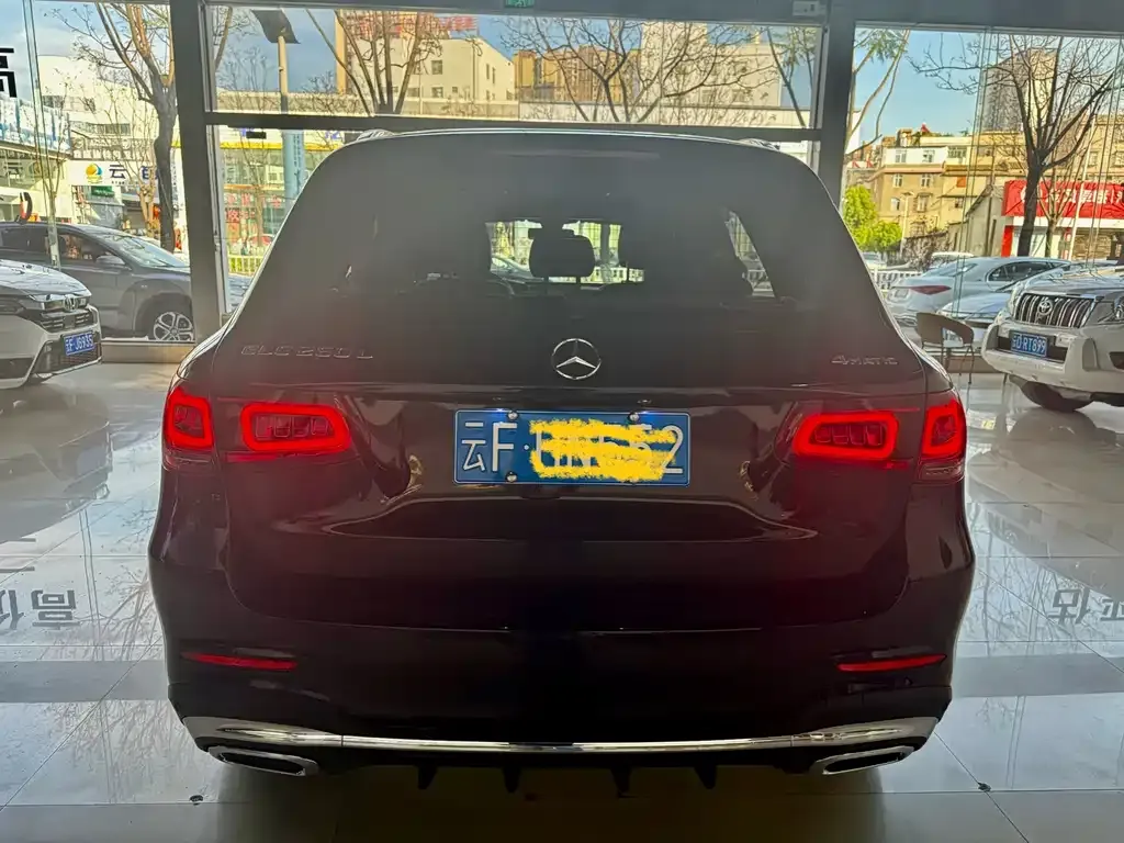 Mercedes-Benz GLC — фото 4