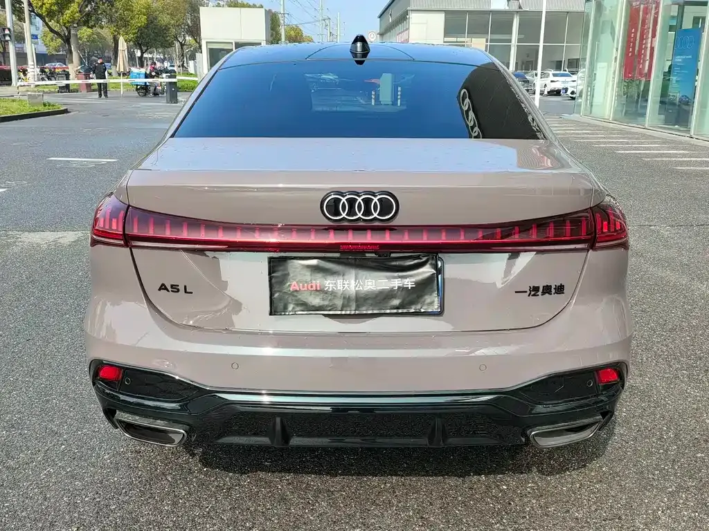 Audi A5L 2025 из CN, фото 2