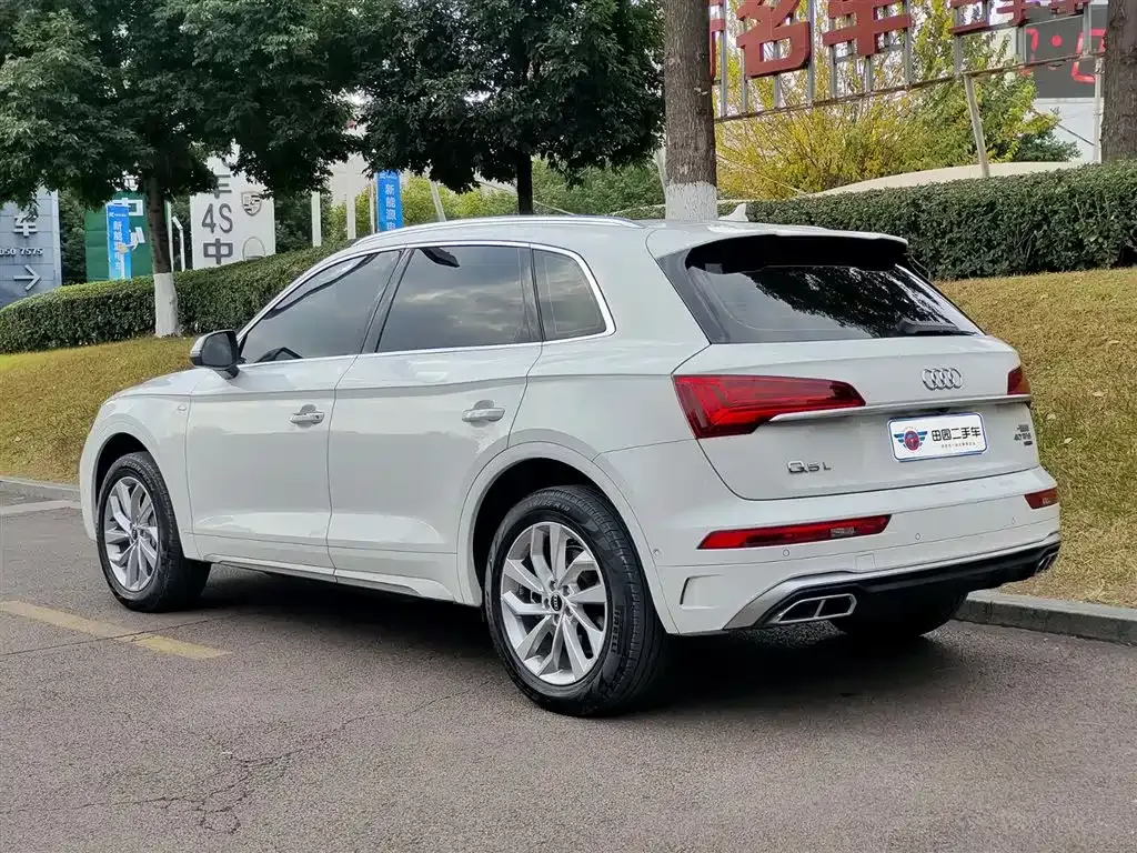 Audi Q5L 2022 из CN, фото 9