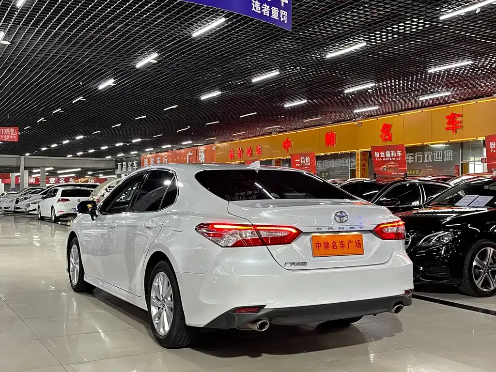 Toyota Camry 2024 из CN, фото 9