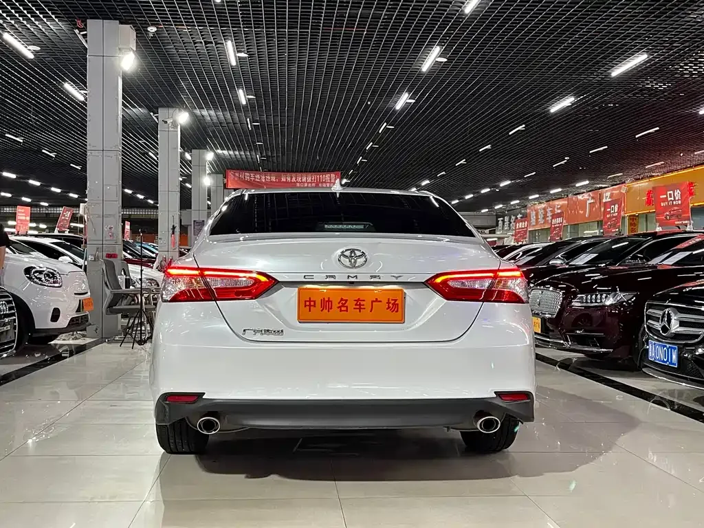Toyota Camry 2024 из CN, фото 8