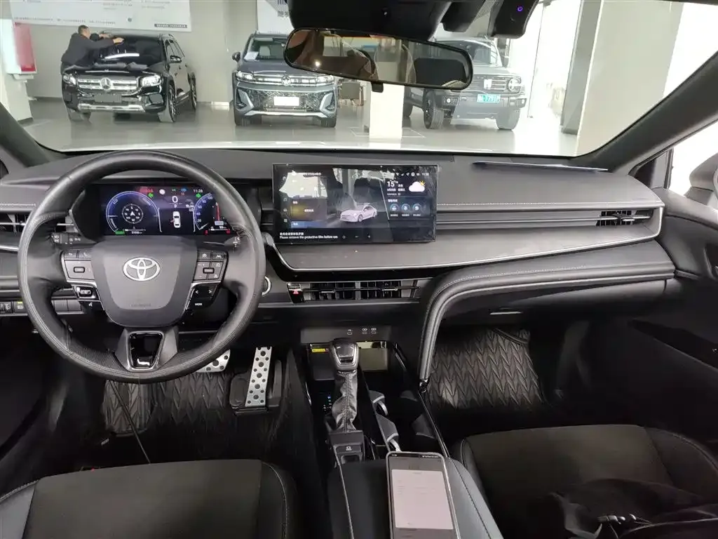 Toyota Camry 2024 из CN, фото 4