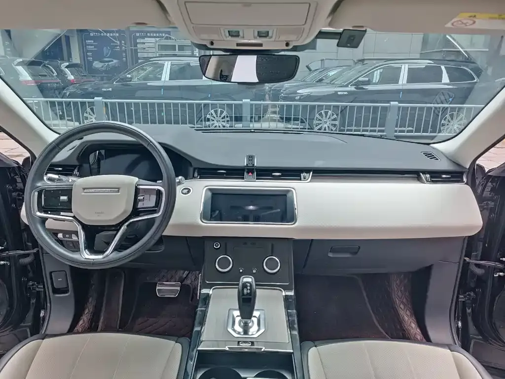 Land Rover Evoque — фото 4