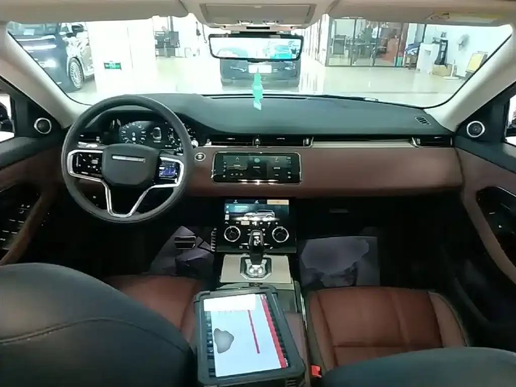 Land Rover Evoque 2022 из CN, фото 2