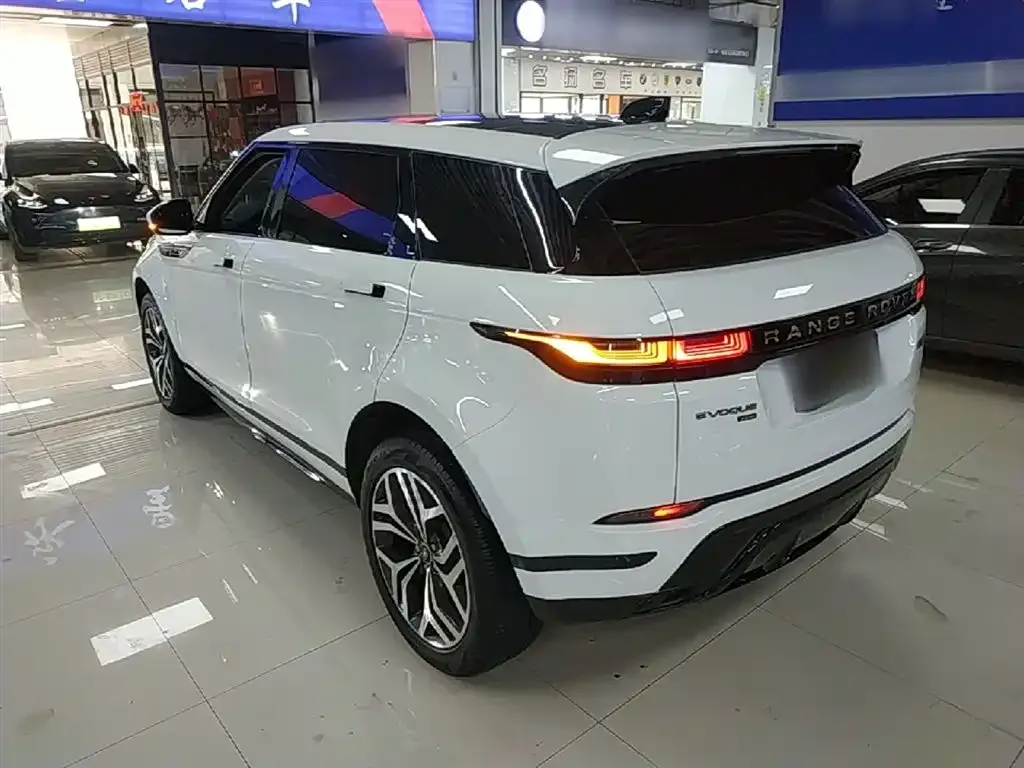 Land Rover Evoque 2022 из CN, фото 4