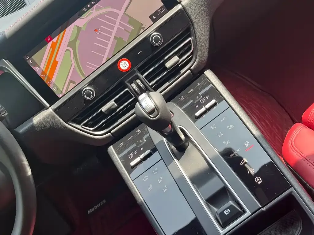 Porsche Macan 2023 из CN, фото 6