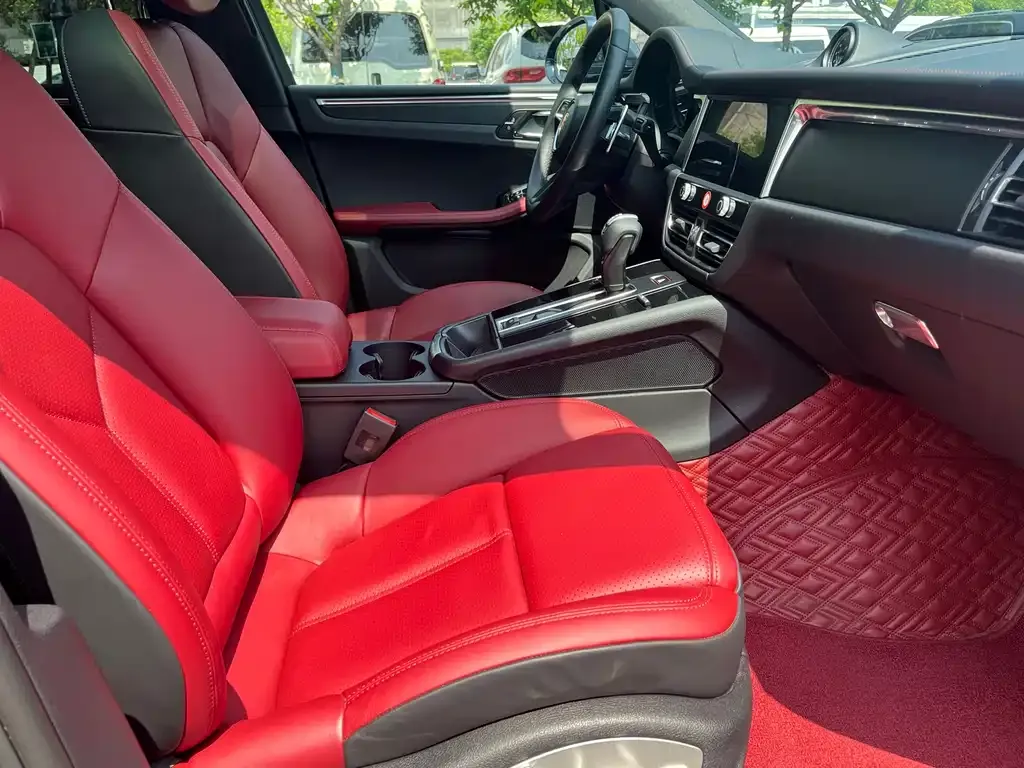 Porsche Macan 2023 из CN, фото 4
