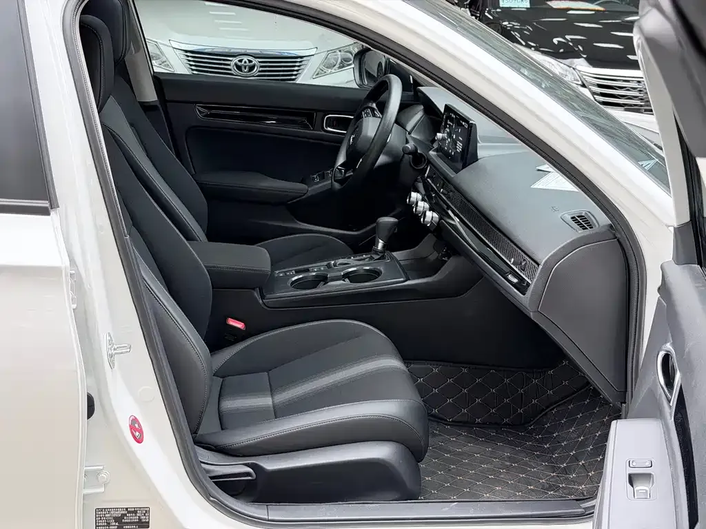 Honda Civic 2025 из CN, фото 8
