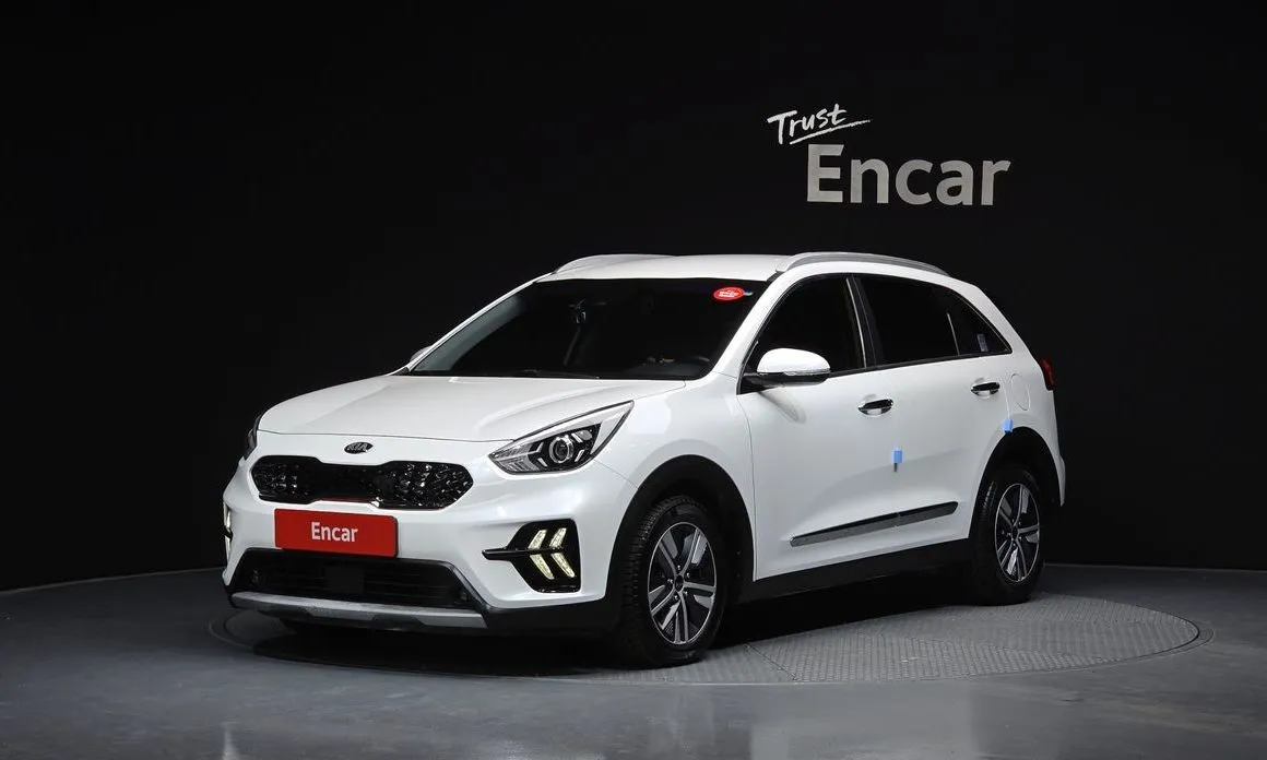 Kia Niro — фото 1