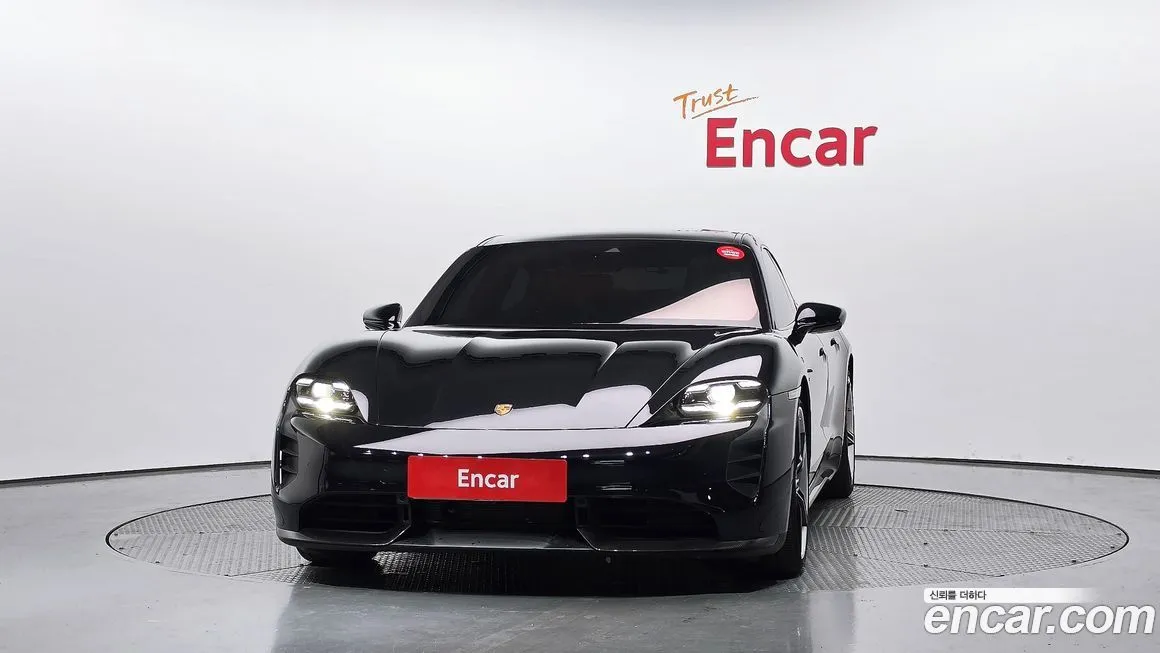 Porsche Taycan 2023 из KR, фото 6