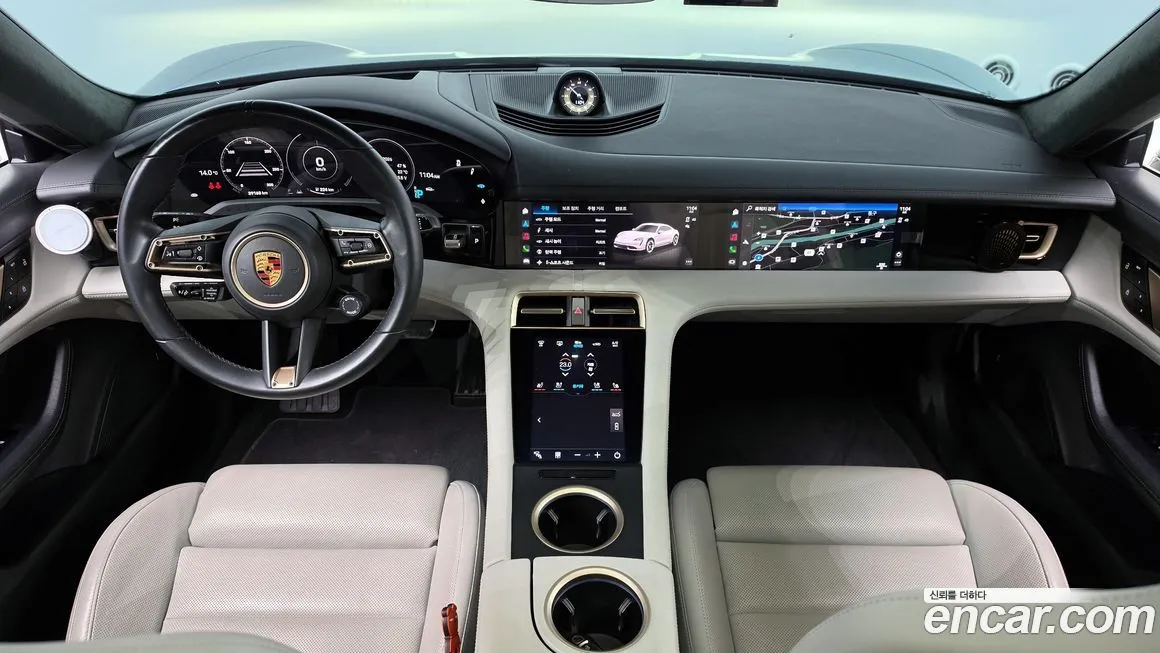 Porsche Taycan 2023 из KR, фото 8