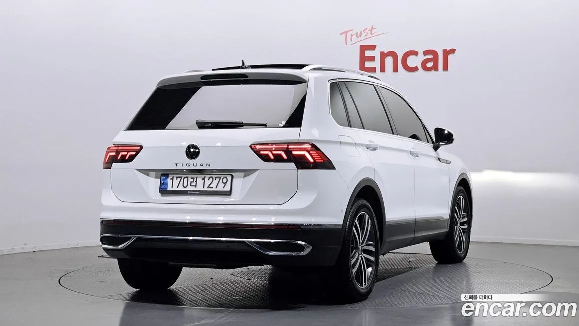 Volkswagen Tiguan — фото 5