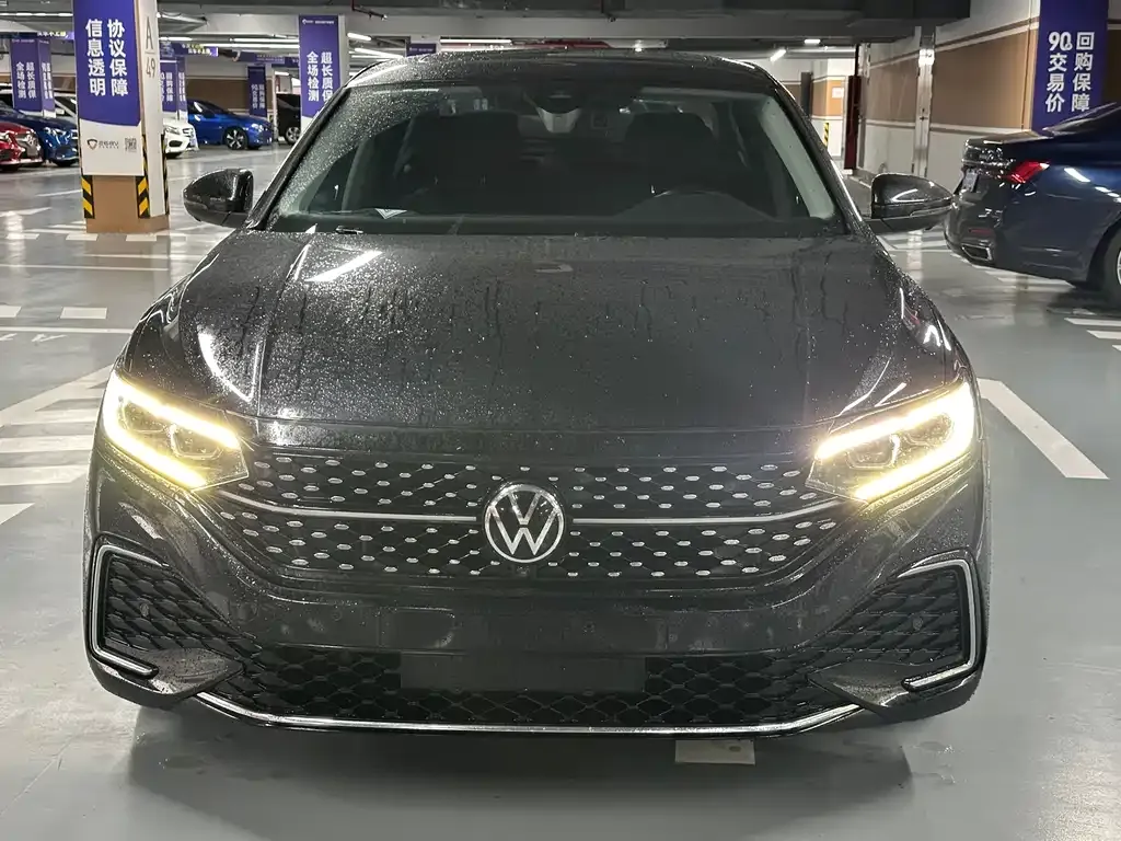 Volkswagen Passat 2021 из CN, фото 9