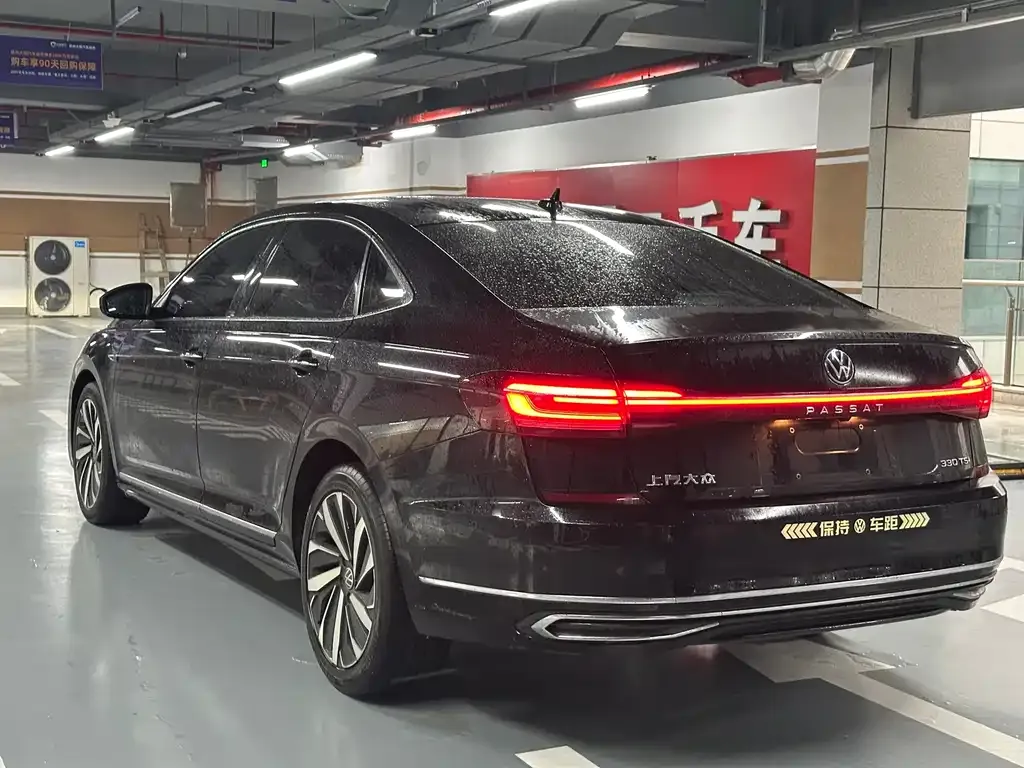 Volkswagen Passat 2021 из CN, фото 7