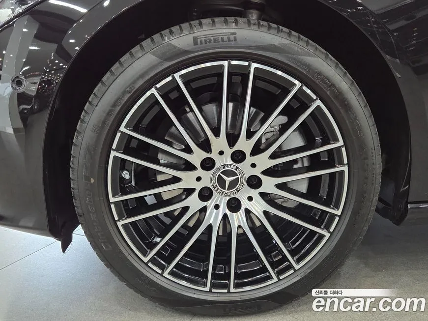 Mercedes-Benz C-Class 2025 из KR, фото 9