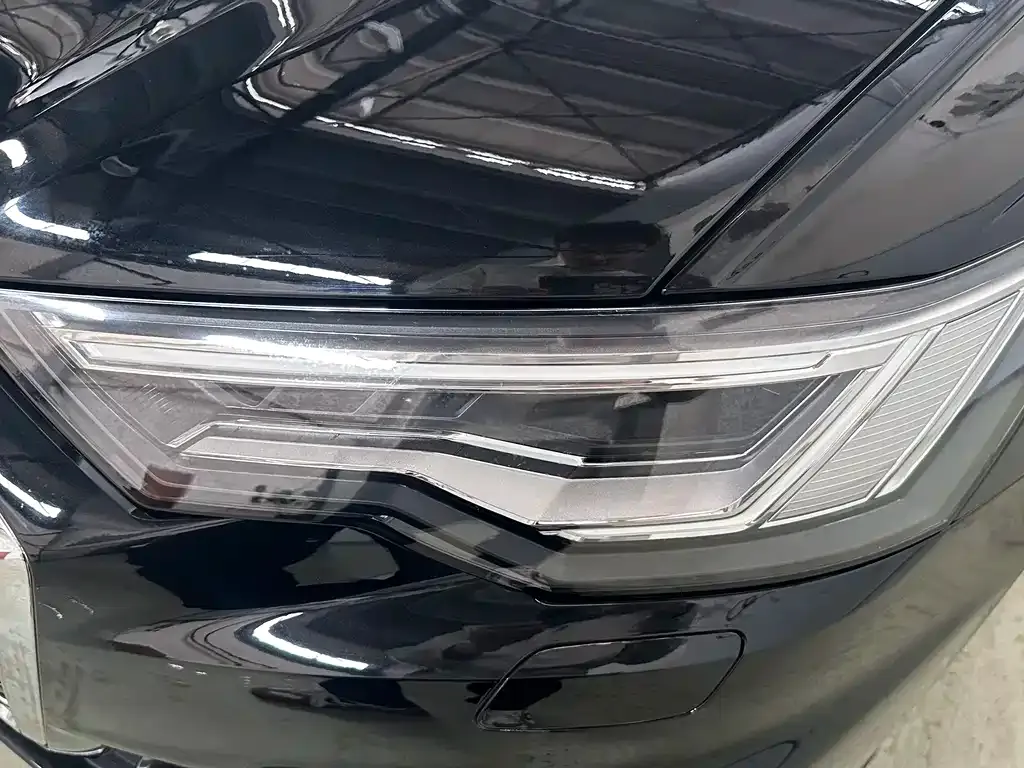 Audi A6L 2024 из CN, фото 2