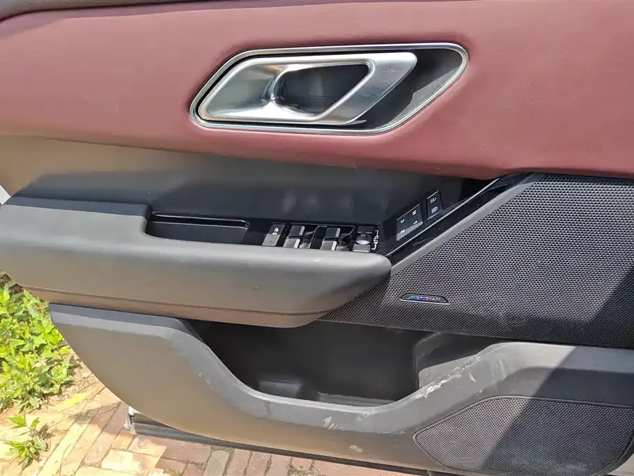 Land Rover Velar 2024 из CN, фото 7