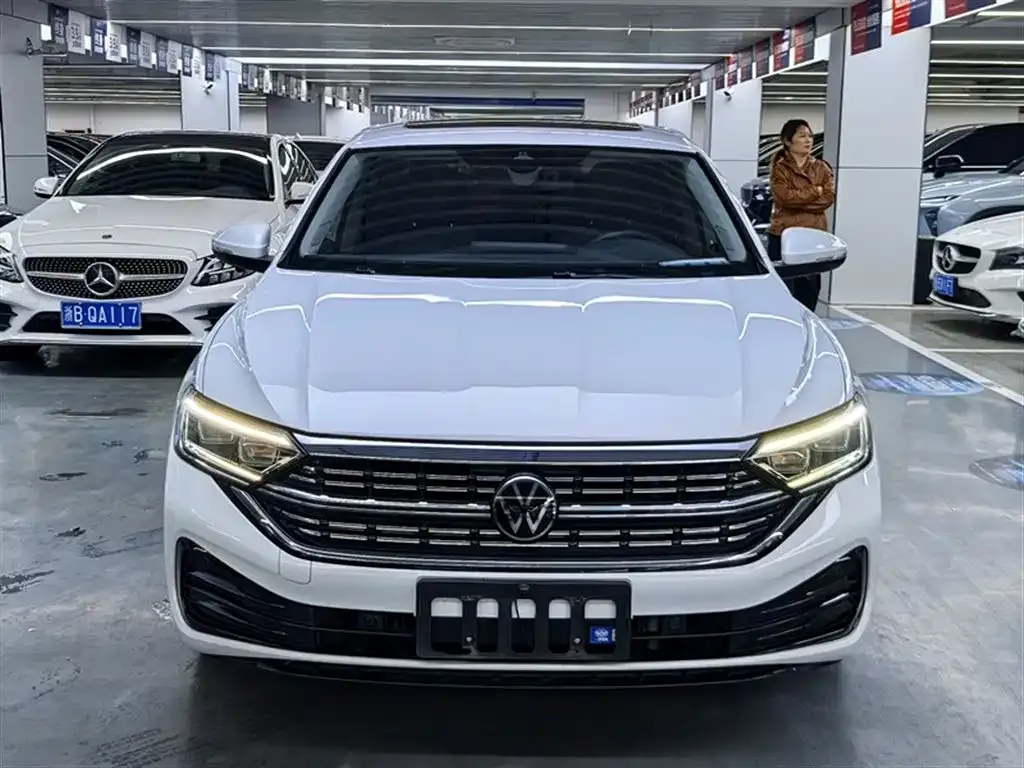 Volkswagen Sagitar 2023 из CN, фото 4
