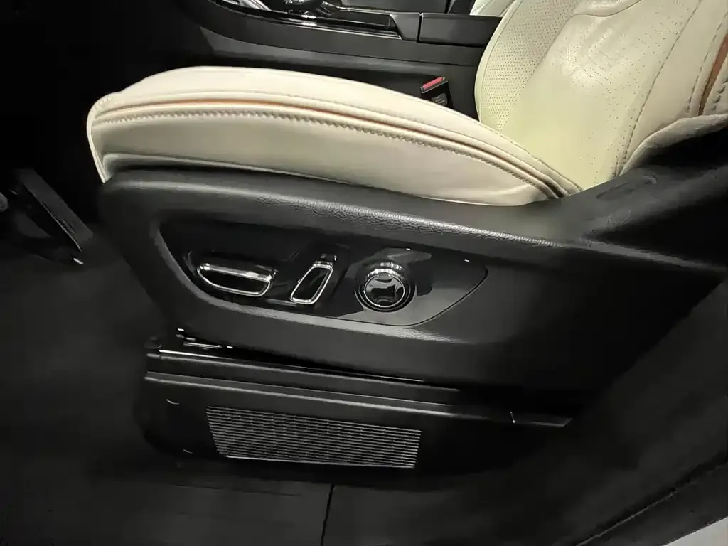 GAC Motor Trumpchi M8 — фото 2