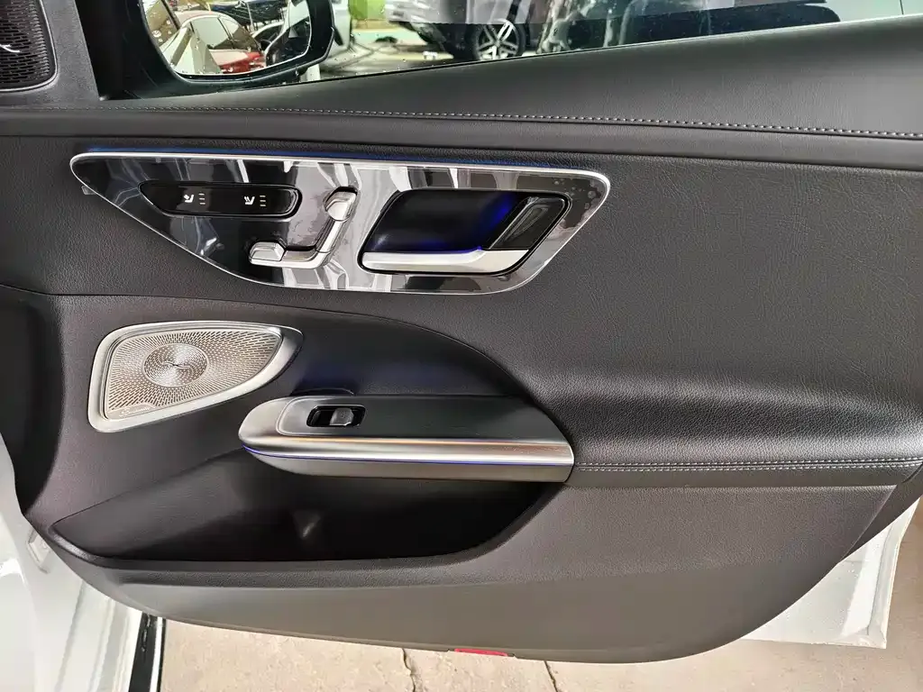 Mercedes-Benz C-Class 2025 из CN, фото 10