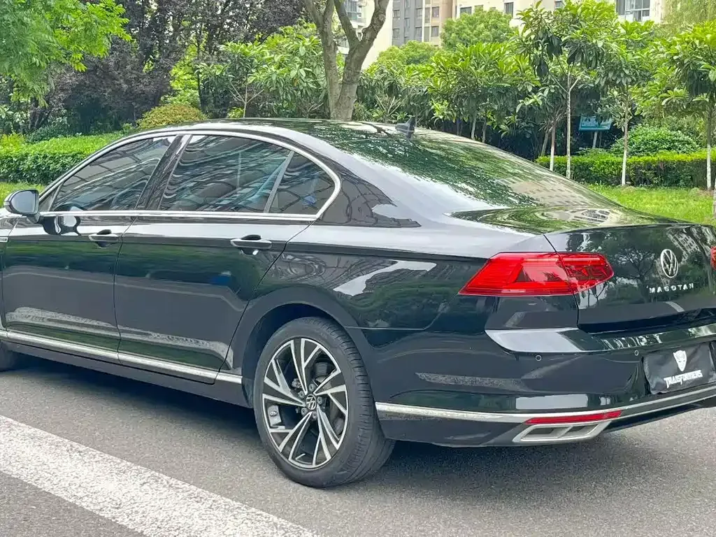 Volkswagen Magotan 2021 из CN, фото 8