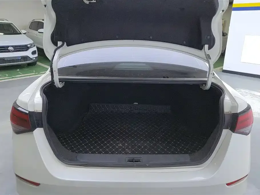 Nissan Sylphy 2022 из CN, фото 4