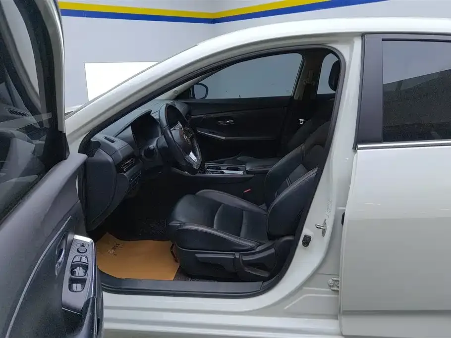 Nissan Sylphy 2022 из CN, фото 8